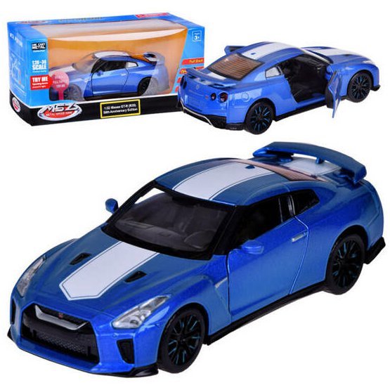 Kovové autíčko Nissan GT-R 1.jpg