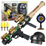 Detska_bazuka_RPG_s_helmou_a_tercem