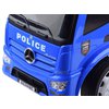 Odrazedlo_Mercedes_Policie_auto_s_vodici_tyci_10