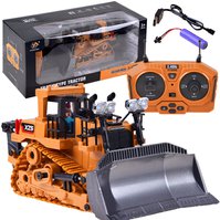 RC buldozer s kovovou radlicí 10.jpg